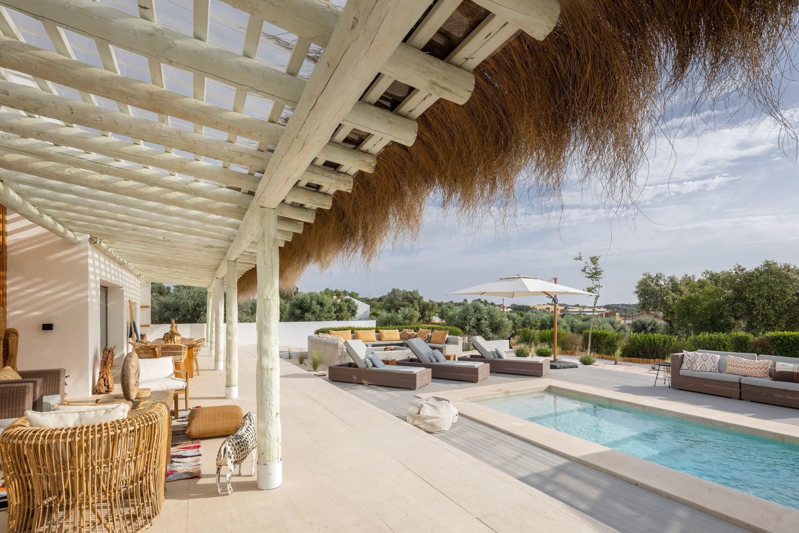 Portugal, Region Alentejo, Araiolos - finca de lujo con cuadras para caballos Portugal, Region Alentejo, Araiolos - finca de lujo con cuadras para caballos